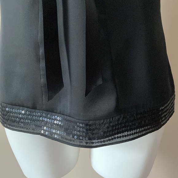 Vintage LOFT Y2K Black Satin Sequin Camisole With Bow Top Size 8 Petite - Picture 5 of 6